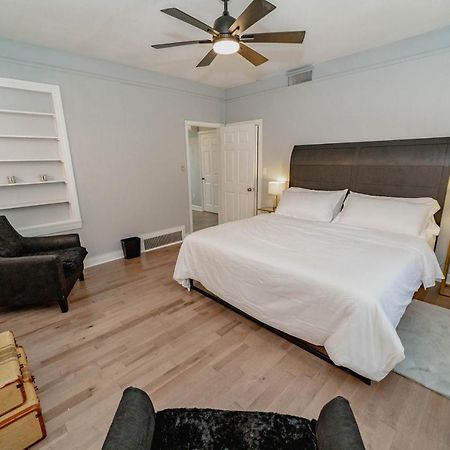 Comfortable King Suite Zen Space Hattiesburg Exterior photo