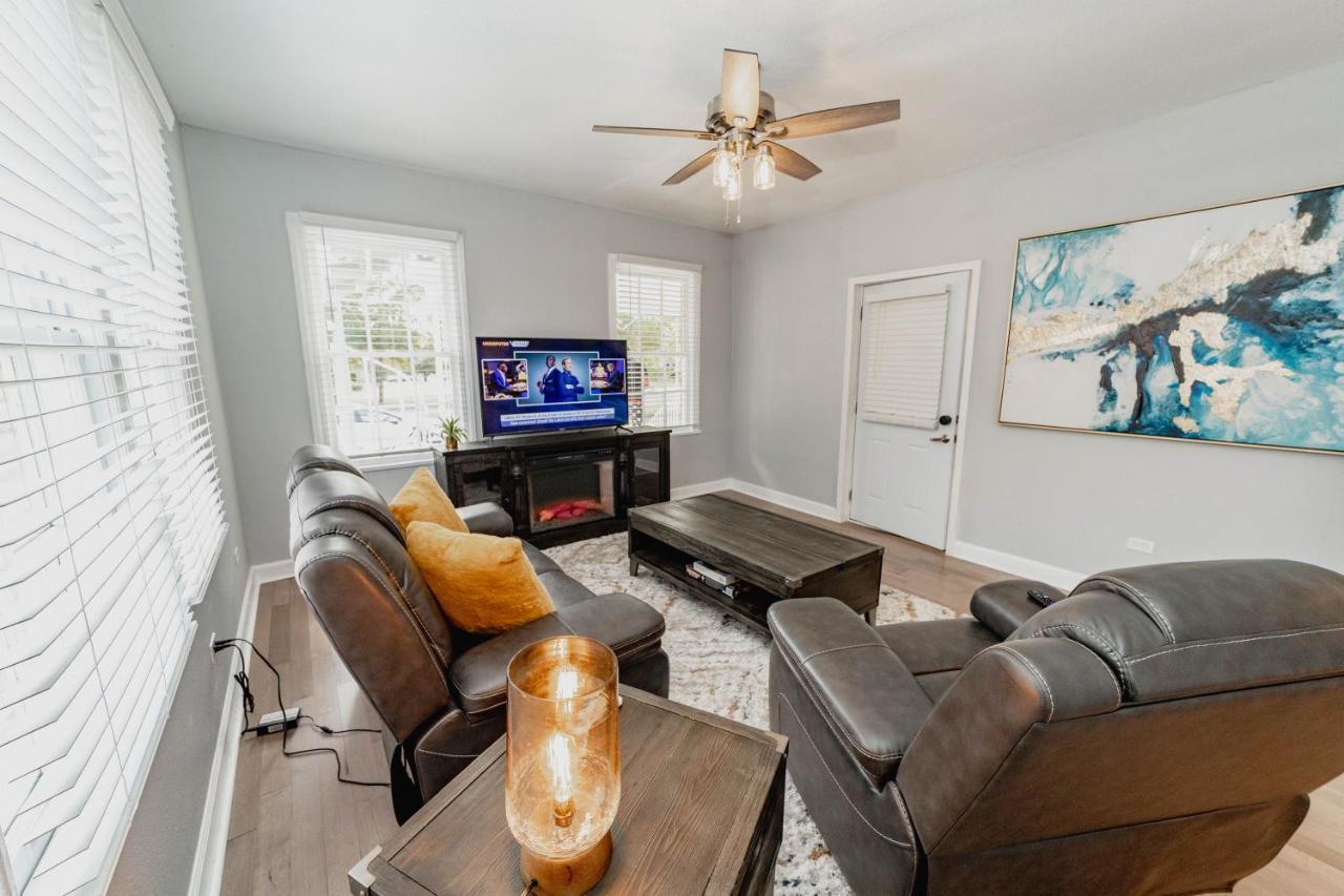 Comfortable King Suite Zen Space Hattiesburg Exterior photo